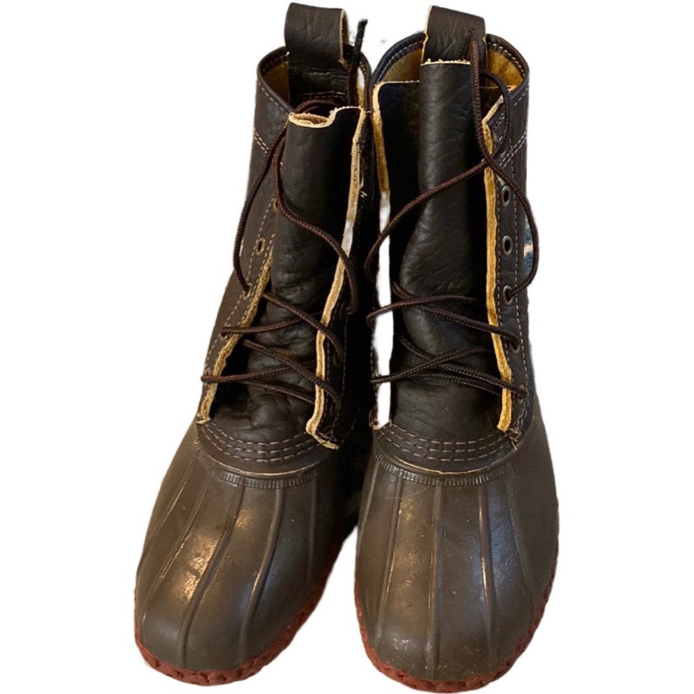 L.L.Bean women’s 
Bean Boot 8'' Bison size 8